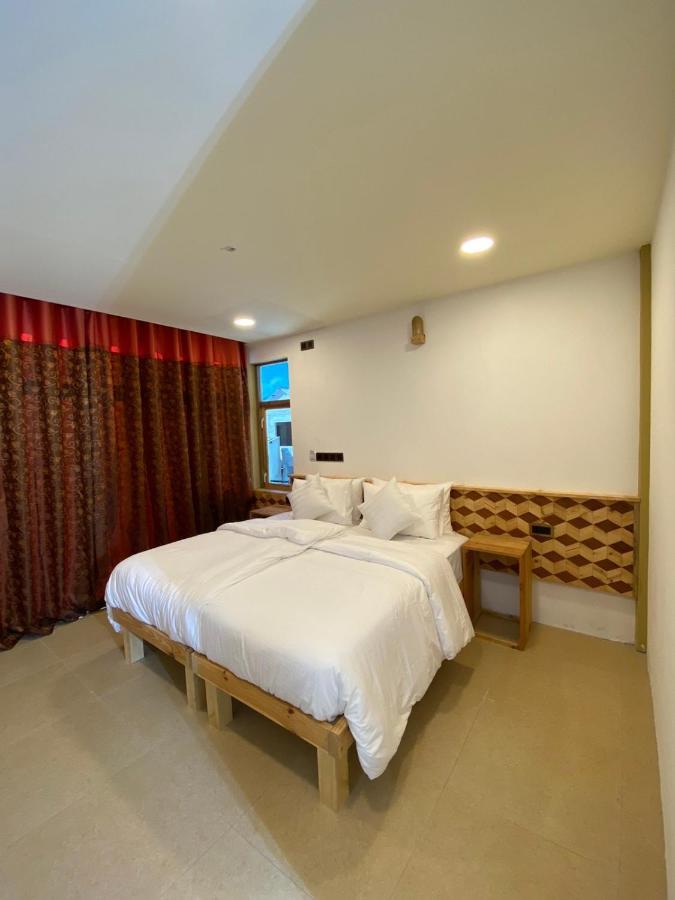 Rindali Maldives Maaenboodhoo Hotel Dhaalu Atoll Екстериор снимка